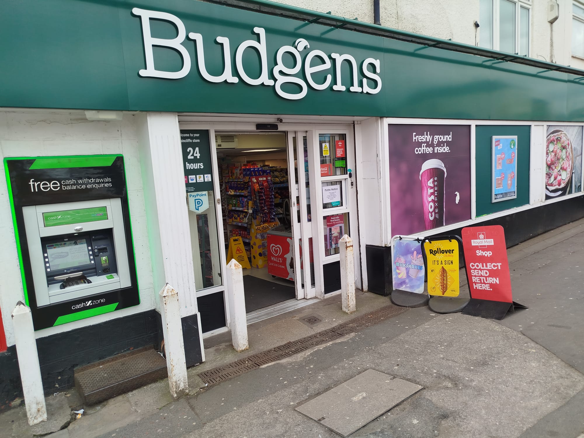 Budgens staincliffe